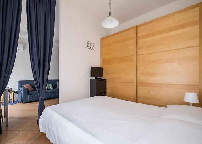 Vicino Al Parco Della Montagnola By Wonderful Italy *